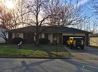 1263 S John Ave, Springfield, MO 65804