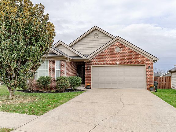 2nd image of 2813 Cherry Blossom Way