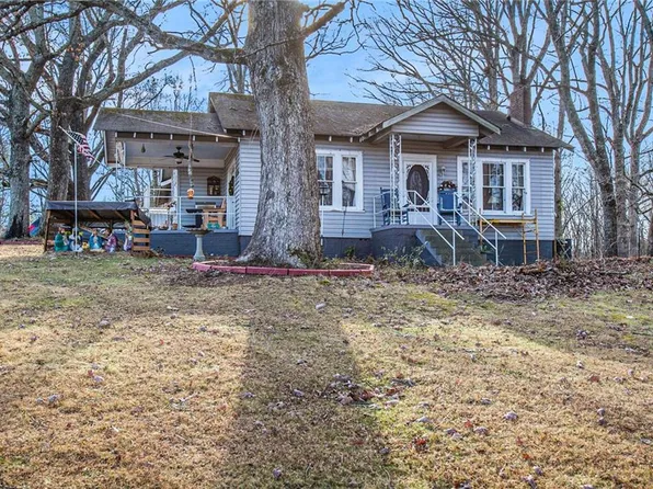 52 Northside Dr, Jasper, GA 30143