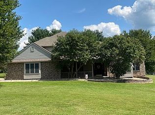 4241 Ellington Ct, Spencer, IN 47460