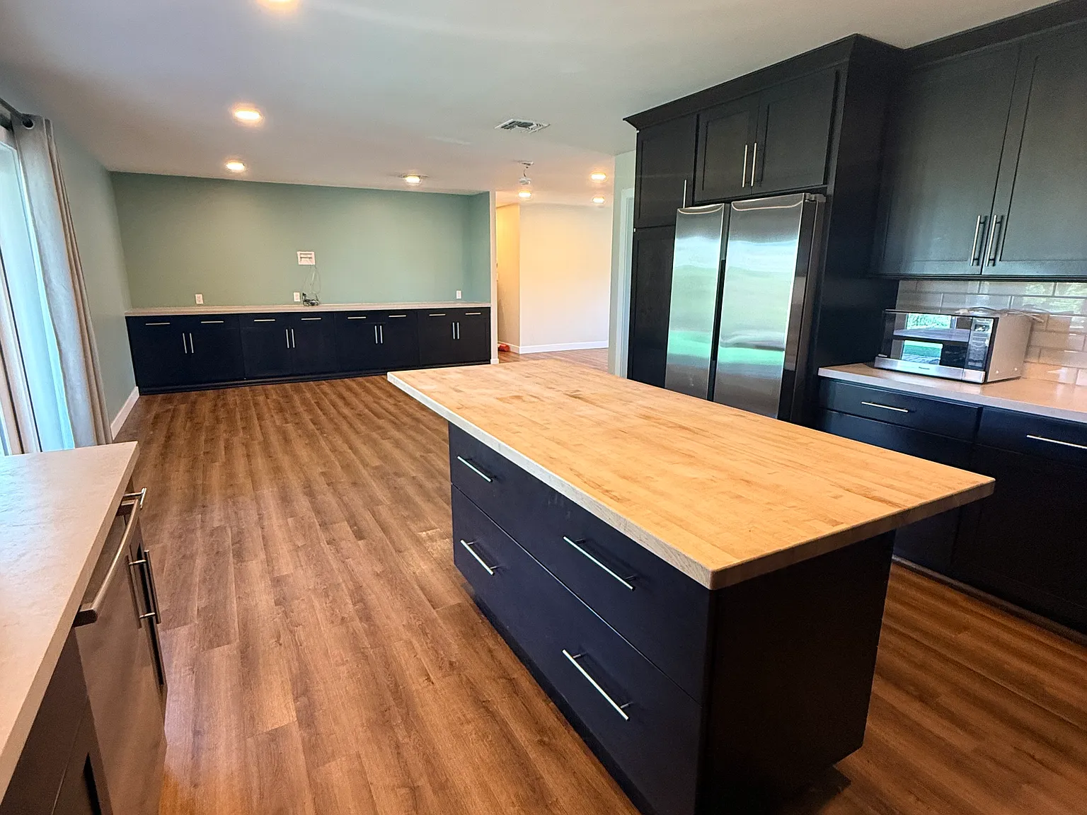 3 bed, 1700 sqft, $3,400 — Photo 4