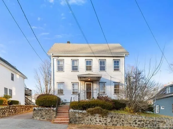 13 Highland St, Wakefield, MA 01880