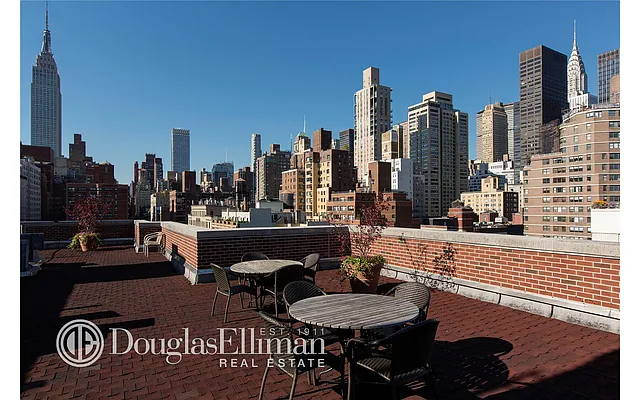 Sold by Douglas Elliman | media 25