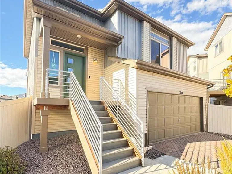 7038 Silvergrass Dr — Photo 2