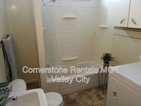 2nd image of 309 College St SW #1