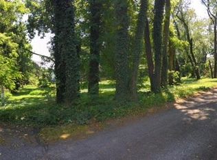 2006 Crescent Rd, York, PA 17403