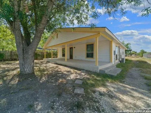 12742 Paseo Arbol #1, San Antonio, TX 78252