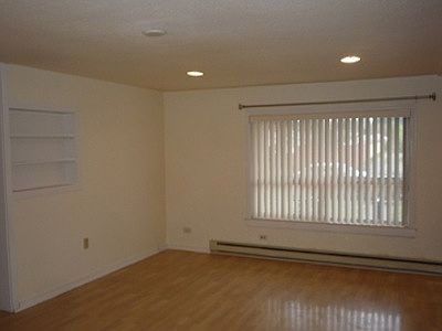 5th image of 10710 9th Avenue Ct S