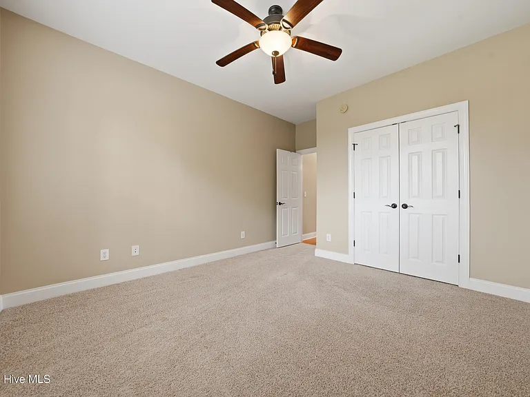 1211 Palatka Pl SE — Photo 36