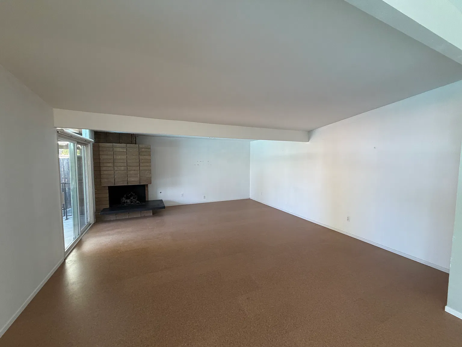 3 bed, 1448 sqft, $3,200 — Photo 4