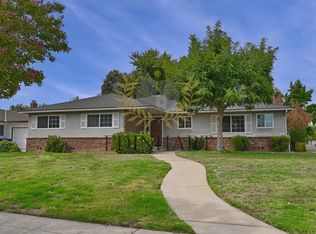 412 W Sample Ave, Fresno, CA 93704