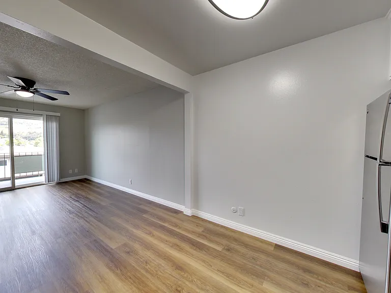PARKWEST APARTMENTS — Photo 16