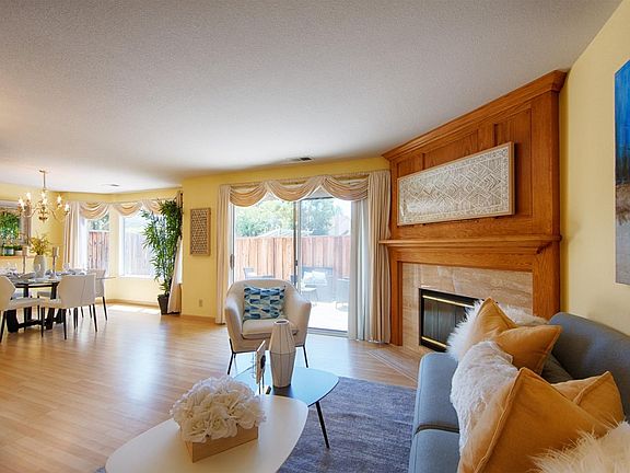 5th image of 2119 Cuesta Dr
