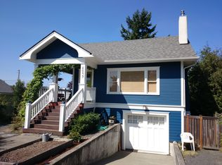 6049 45th Ave SW, Seattle, WA 98136