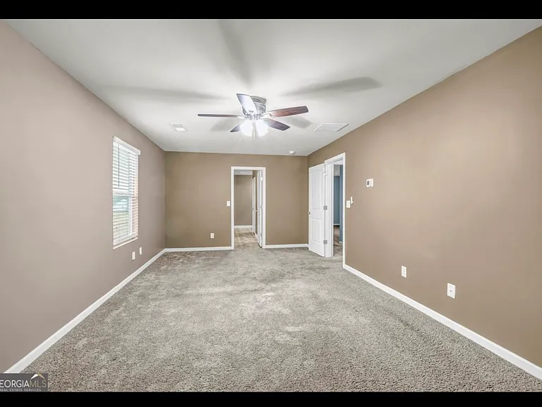 205 Twin Lakes Dr — Photo 13
