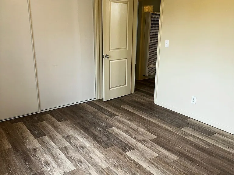 7945 Willis Ave #5 — Photo 10