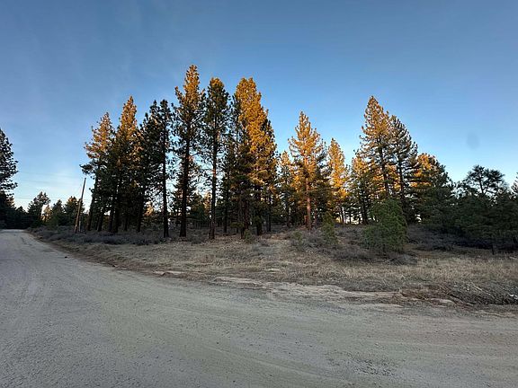 2nd image of 620 Sagebrush St