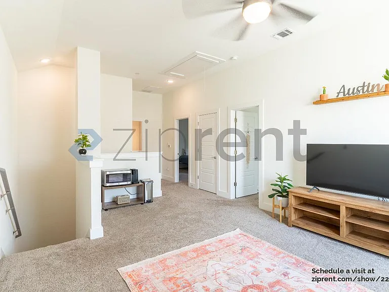 1806 Roseburg Dr — Photo 13