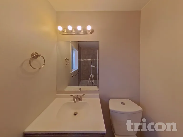 6910 Fielding Cir — Photo 13