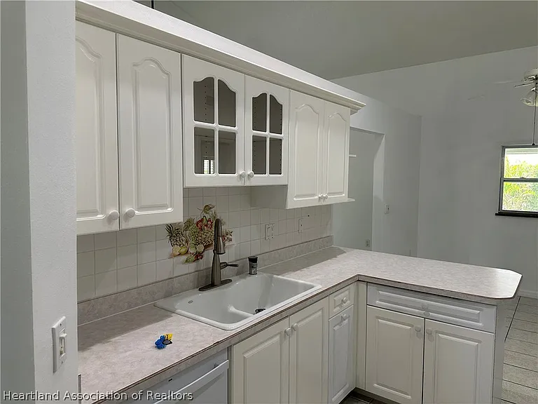 2724 Cheyenne Rd — Photo 7