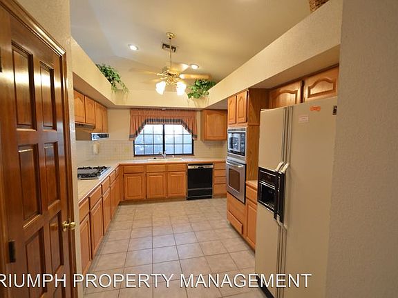 3rd image of 3169 Lipton Ct