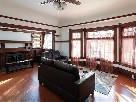 3rd image of 499 S 5th St #1