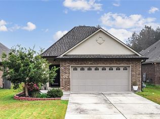 19147 Greenleaf Cir, Ponchatoula, LA 70454