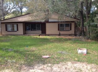 1107 Calhoun St N, Perry, FL 32348