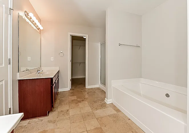 1630 Yukon Ct — Photo 12