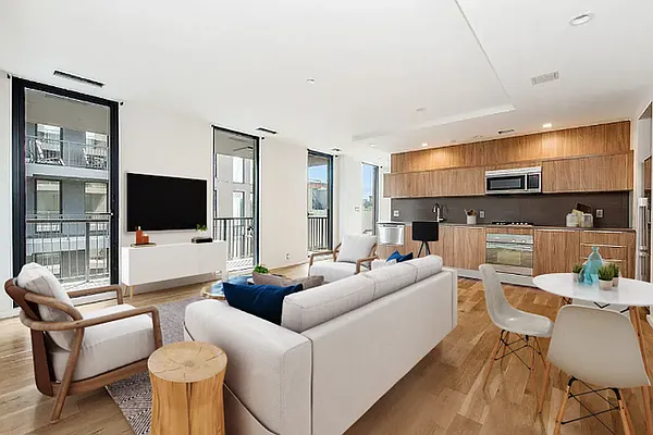 Rented by Living New York | media 3