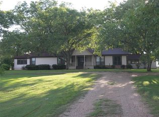 6529 Fm 155, Weimar, TX 78962