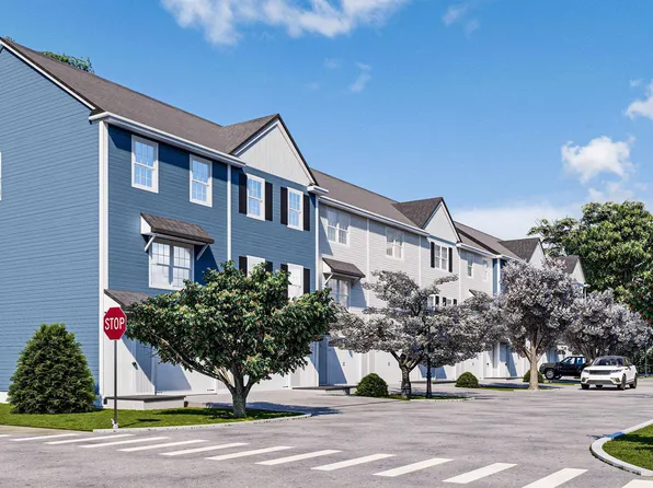 7 Sapphire Lane, Nashua, NH 03064