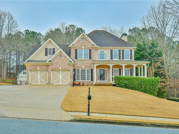 529 Richmond Pl, Loganville, GA 30052