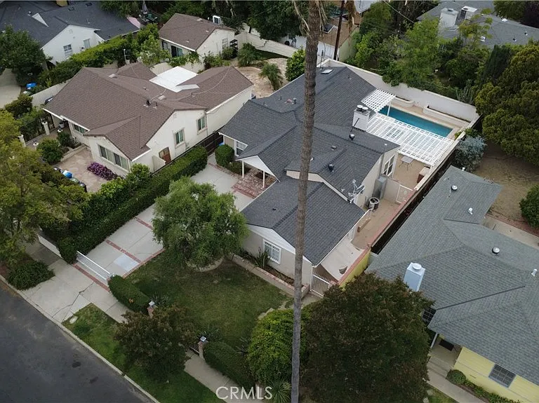 5339 Veloz Ave — Photo 36