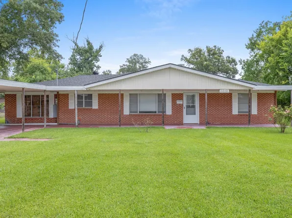 2210 McCloud St, Westlake, LA 70669