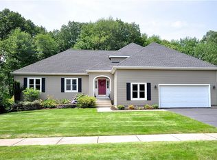 18 Elaine Mary Dr, Windsor, CT 06095