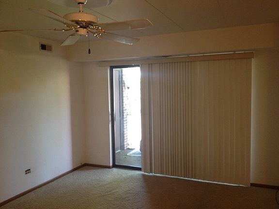 5th image of 13434 W Circle Dr APT 107