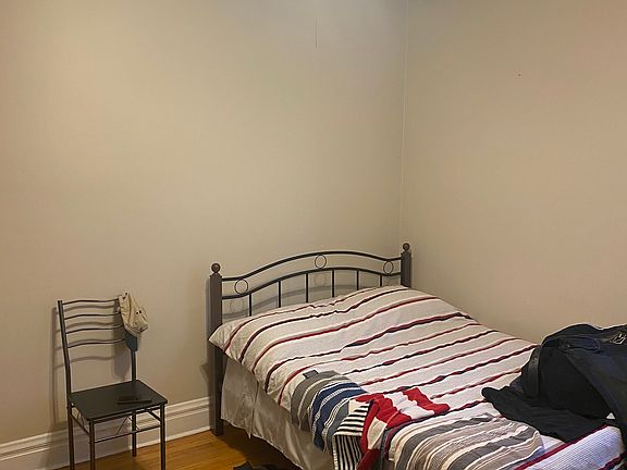 5th image of 4138 S Archer Ave #208