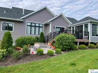 1513 Riverview Rd, Saint Peter, MN 56082