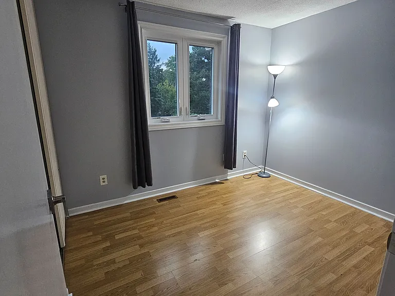 98 Falconer Dr #7 — Photo 21