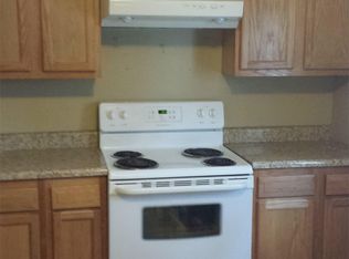 91 1/2 Milwaukee St, Menasha, WI 54952