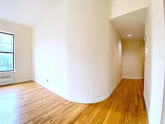 Rented by Manhattan Spaces