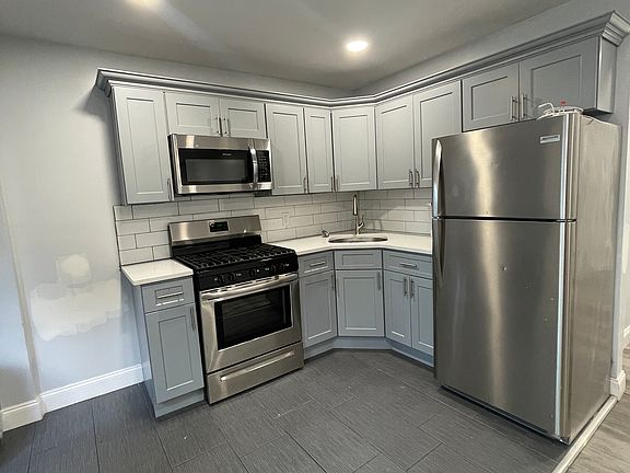 3rd image of 8815 88th St #1