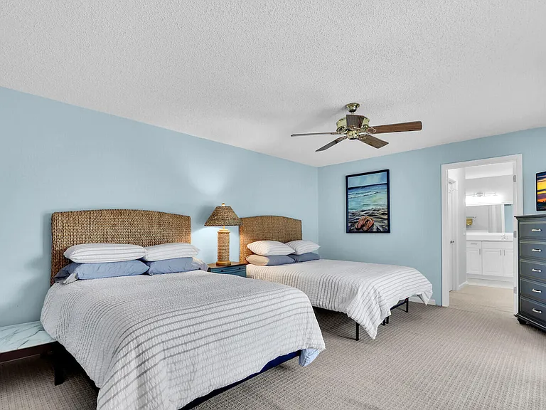 1420 Ocean Way #7D — Photo 22