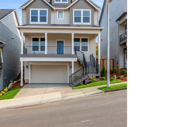 2500 NE Currin Creek Dr #126, Estacada, OR 97023