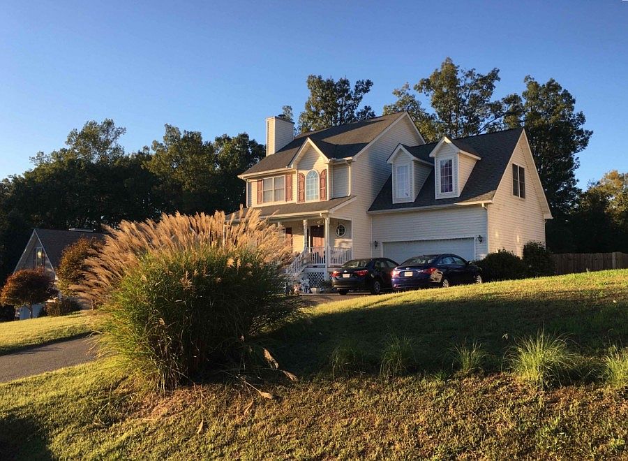 2nd image of 6179 Saddlehorn St