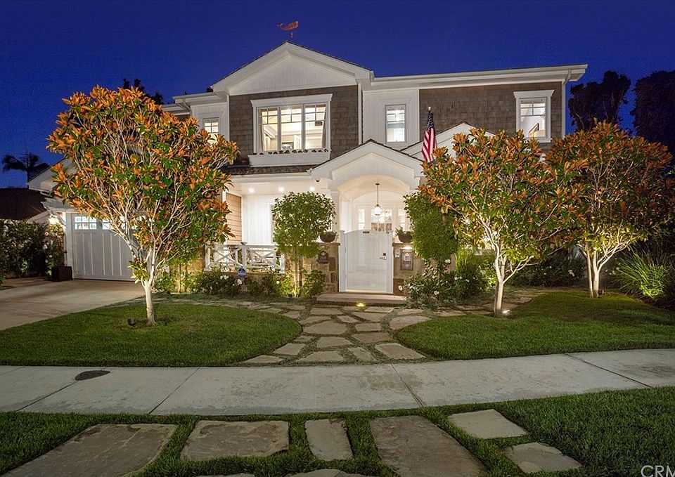 2nd image of 2033 Port Chelsea Pl
