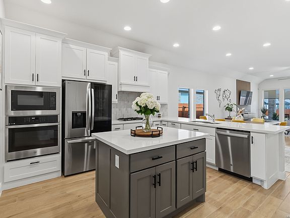 2nd image of 2614 SUNCADIA LN