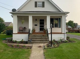 2016 11th St, Peru, IL 61354