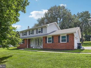 3454 Dorothy Dr, Garnet Valley, PA 19060